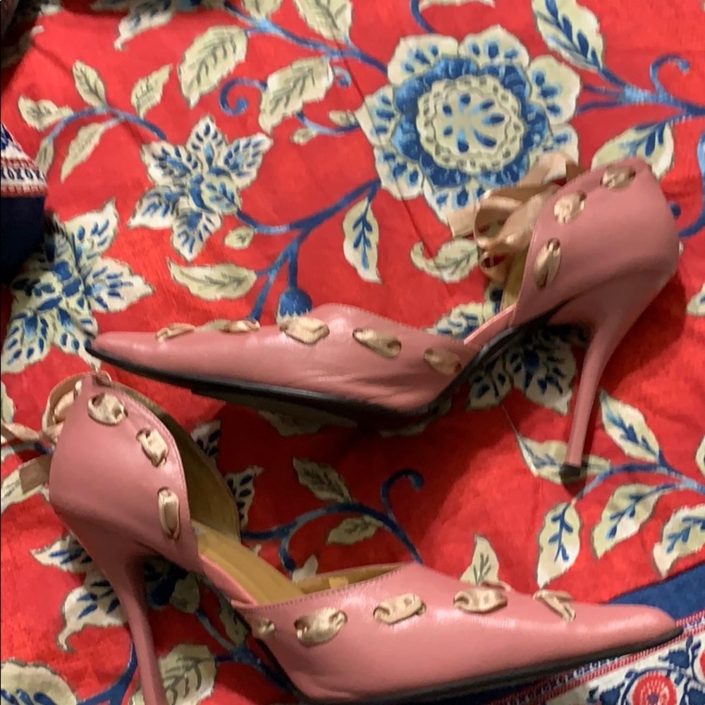 Bakers pink comfy heels